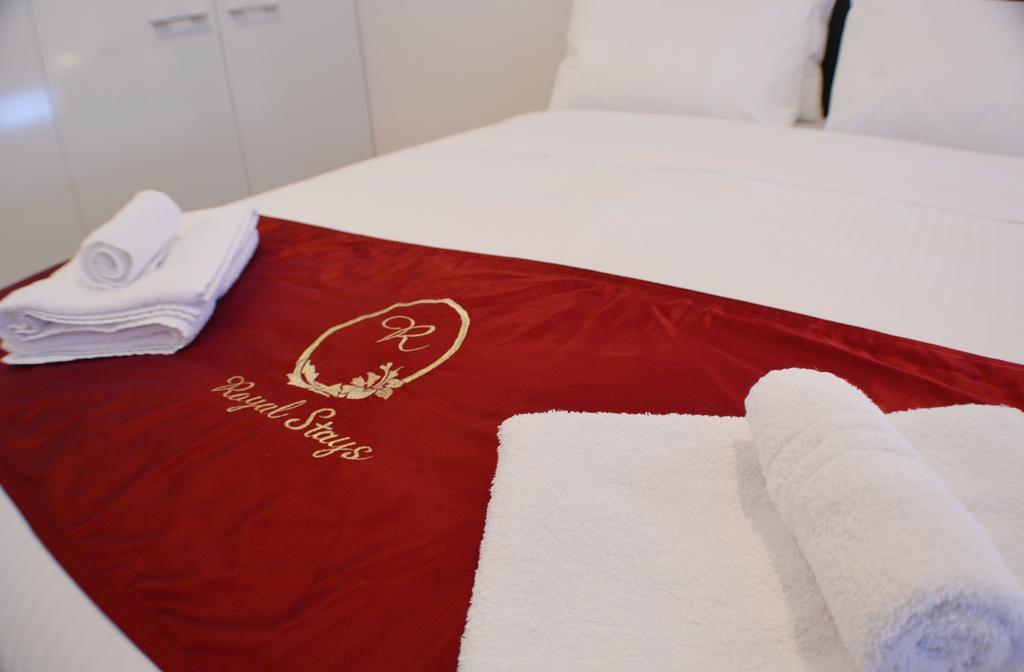 Royal Stays Apartments Melbourne- Southbank Room photo