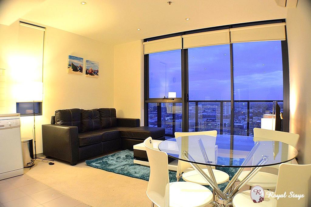 Royal Stays Apartments Melbourne- Southbank Room photo