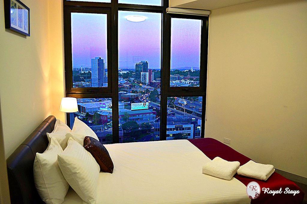 Royal Stays Apartments Melbourne- Southbank Room photo