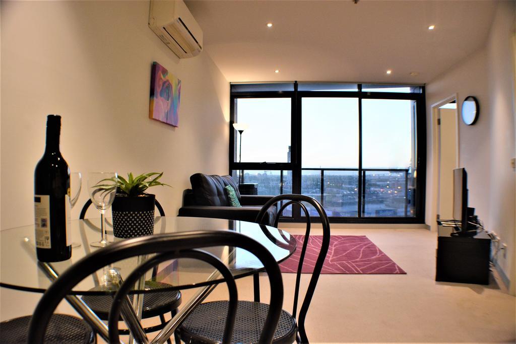 Royal Stays Apartments Melbourne- Southbank Exterior photo